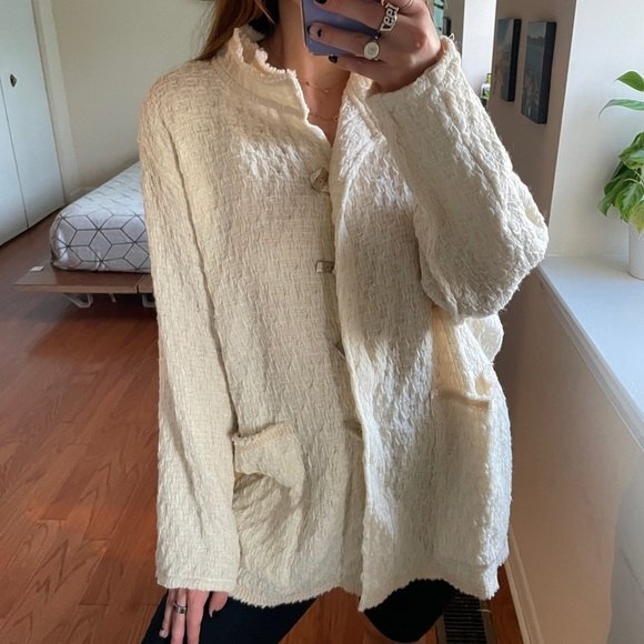 Michel Leger Sweaters - Michel Leger Brocade Collared Toggle Button-Down Sweater Cream